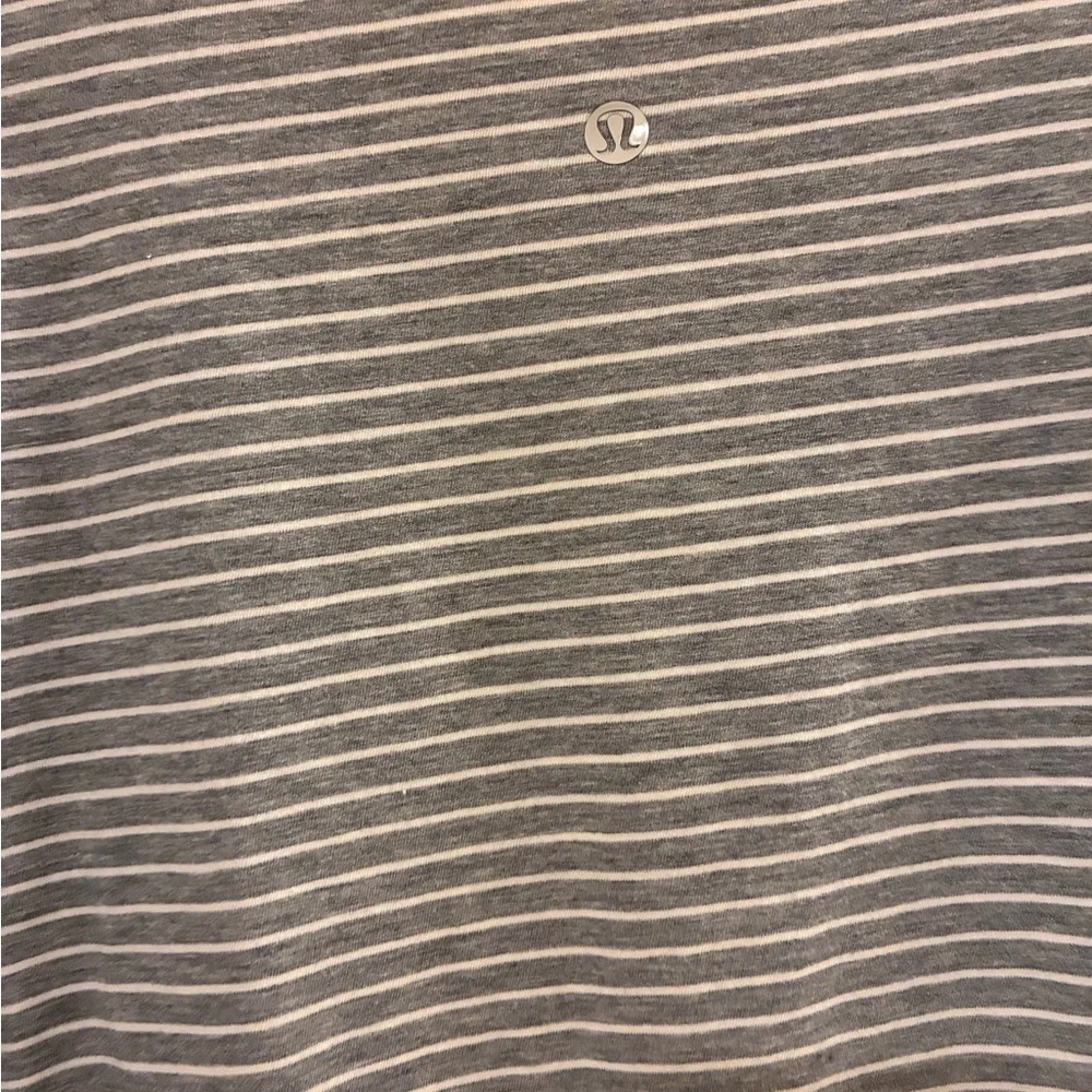 lululemon athletica Women’s Long Sleeve Striped Tee in Gray and White